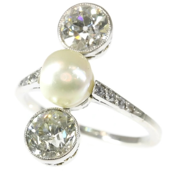 Platinum Art Deco engagement ring natural pearl and big old mine cut brilliants